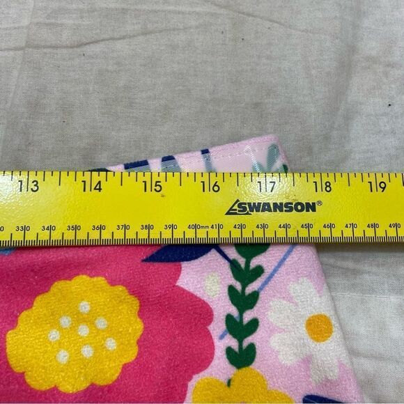 Packed Party Brand Flower Shop Floral Print Microfiber Towel Wrap One Size - Picture 11 of 16